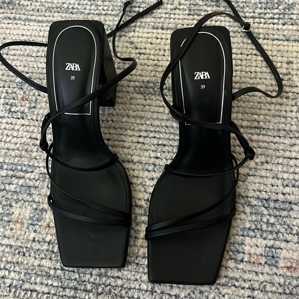 Zara Black Strappy Heeled Sandals